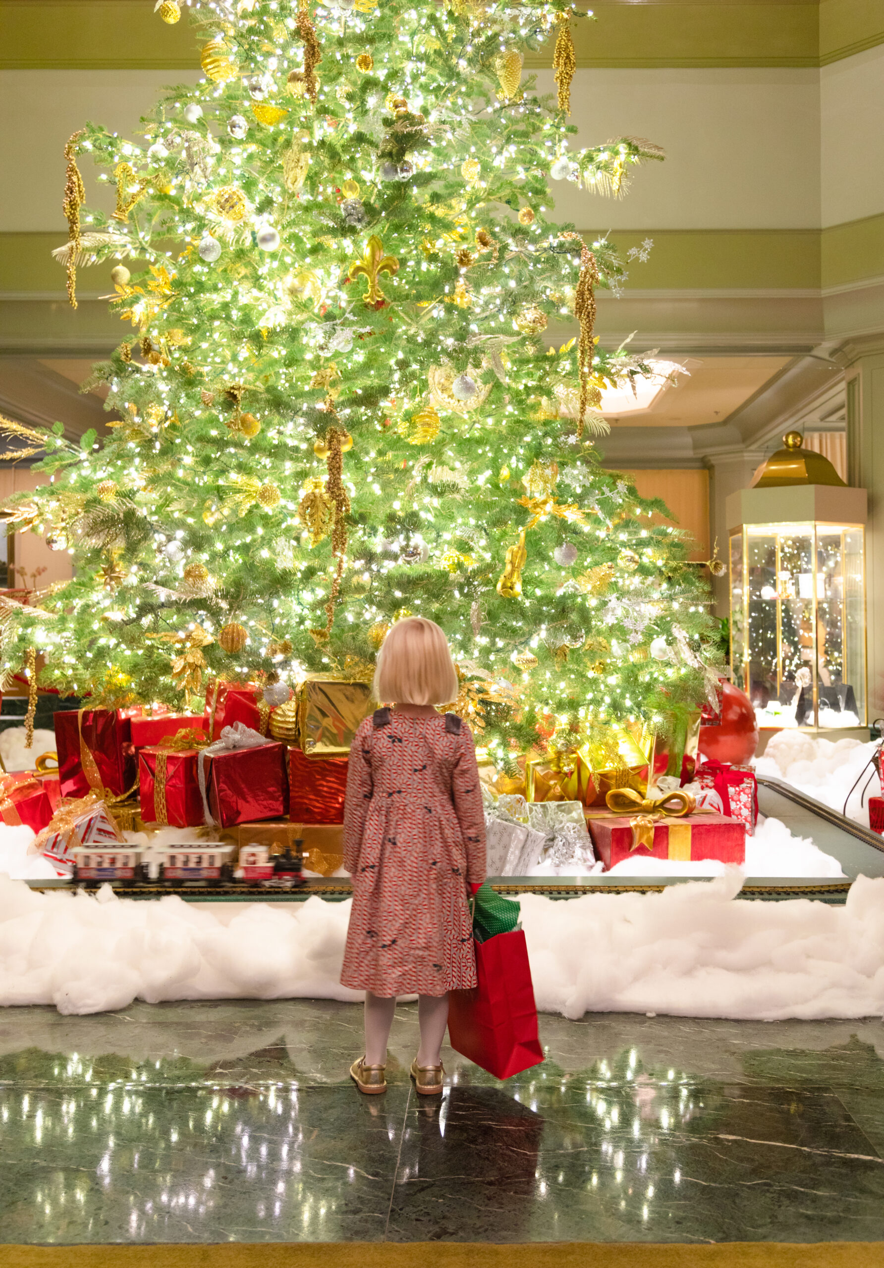 Top Hotel Christmas Trees - The Windsor Court